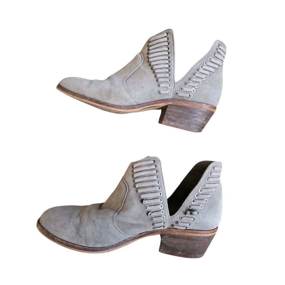 Vince Camuto Beige Gray Suede Cutout Lace Up Ankle Boots Block Heel Women  6.5W